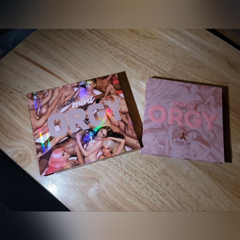 Jeffree star orgy mini pallet